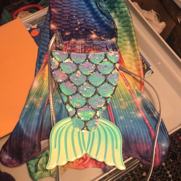 New without Tags Sequin Mermaid Crossbody Purse 👛🧜‍♀️ by P.S. 🧜‍♀️ - Picture 11 of 17